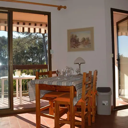 4 Pers. Avec Terrasse, Clim, Parking, Pres De Plage Et Centre A - Fr-1-226b-28 La Croix-Valmer